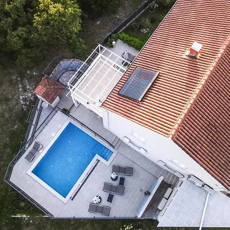 Holiday home Nice In With Outdoor Swimming Pool And 3 Bedrooms